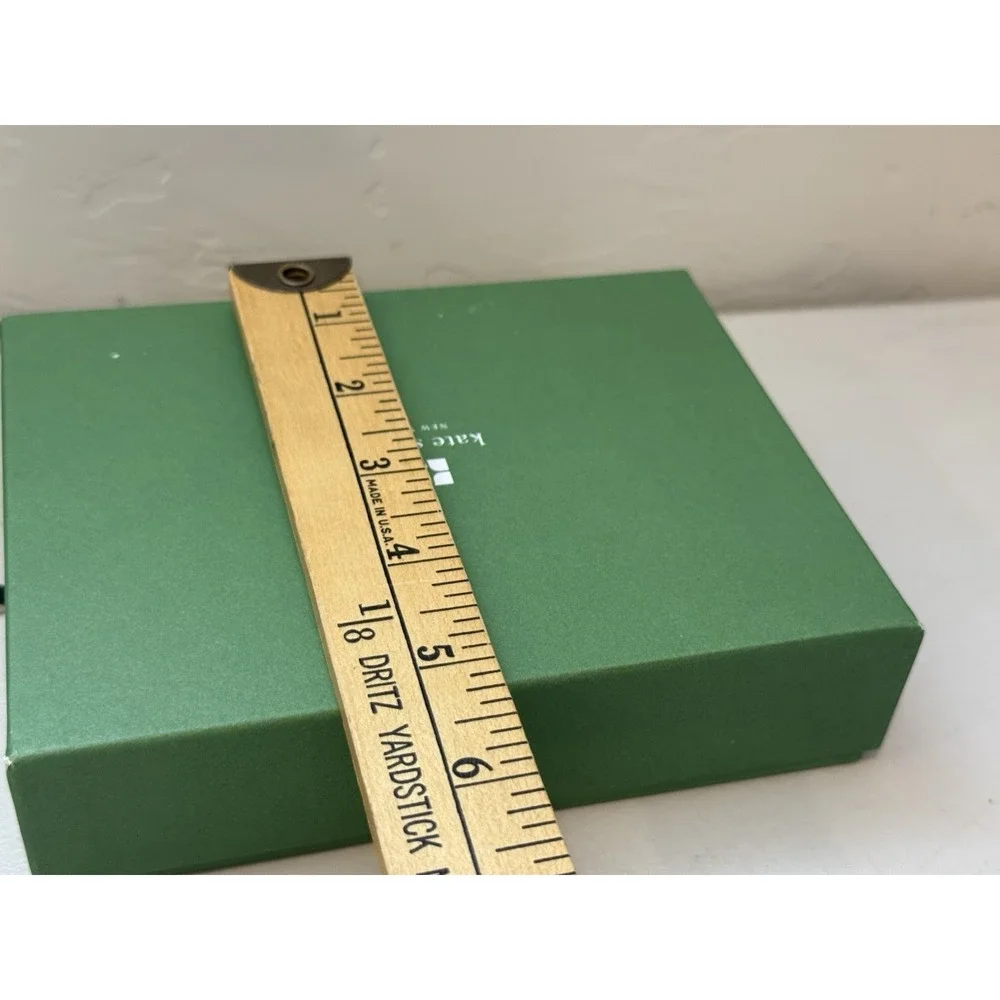 Kate Spade Empty Green Box Used Overall Good ~ 7 x 5